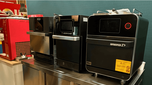 Four à cuisson accélérée : guide, prix et meilleurs modèles professionnels