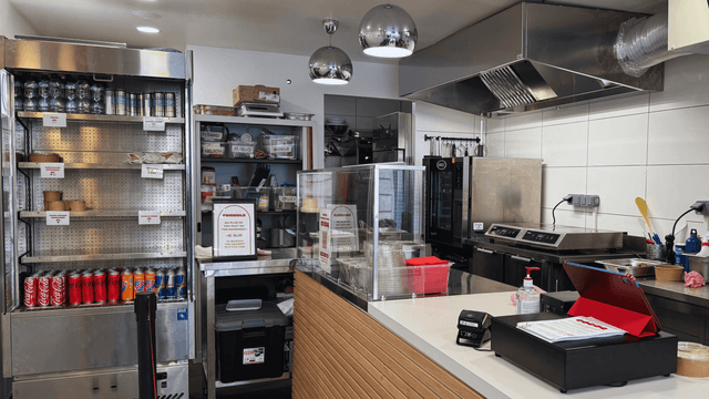 Vitrine murale réfrigérée professionnelle : guide complet pour bien choisir votre équipement froid CHR